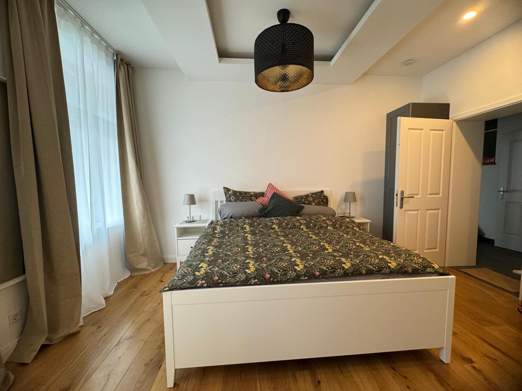 Boutique Hotel Pension Luisengruen Kueche 1Gbs Wlan Netflix Disney Magentatv Кемниц Екстериор снимка