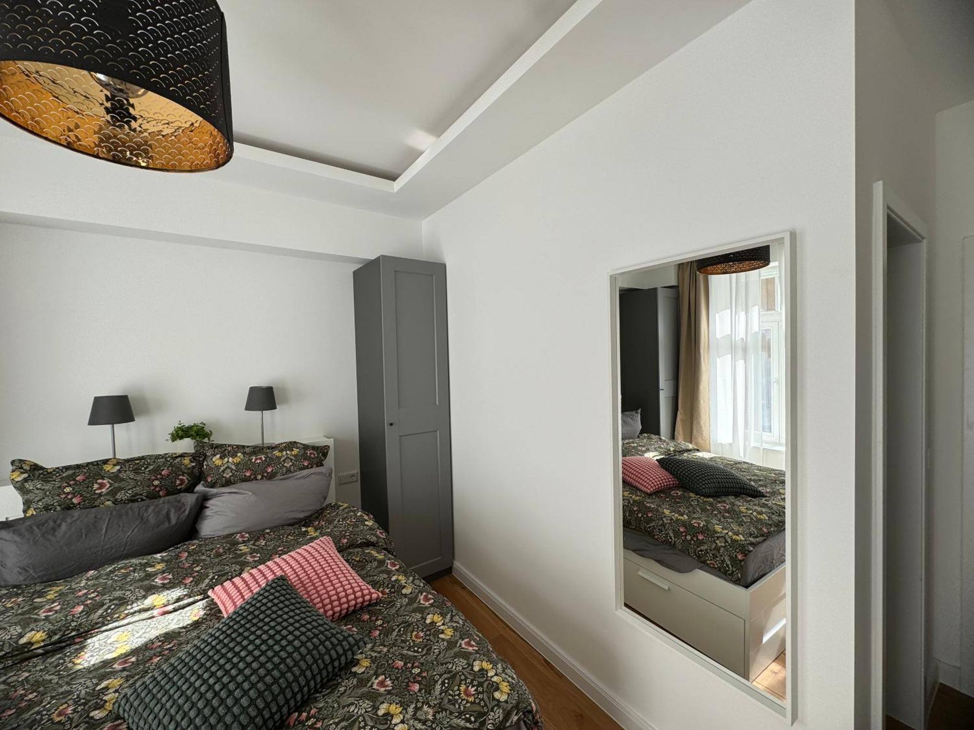 Boutique Hotel Pension Luisengruen Kueche 1Gbs Wlan Netflix Disney Magentatv Кемниц Екстериор снимка